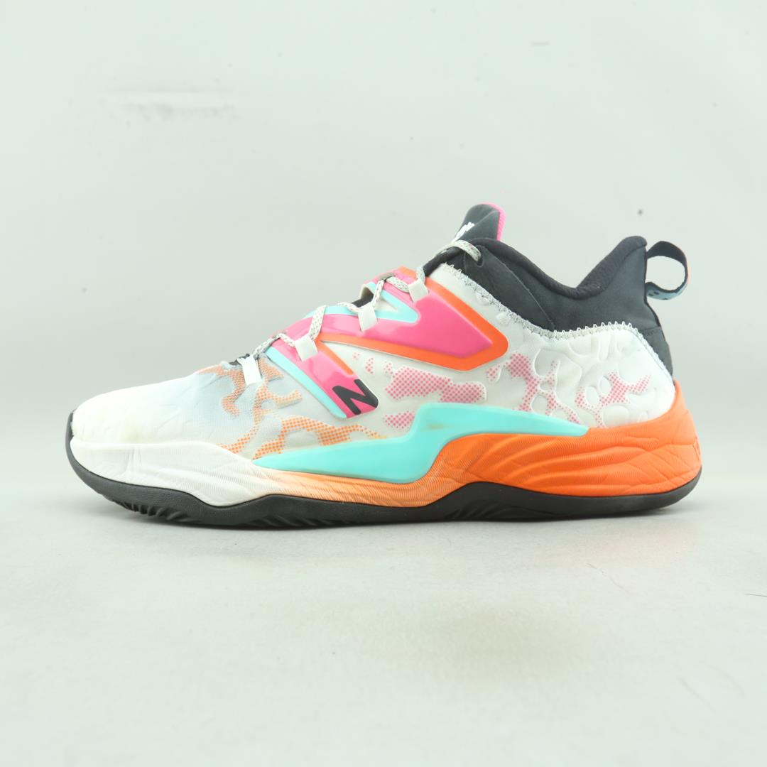 NEW BALANCE  TWO WXY V3
