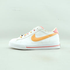 NIKE COURT LEGACY