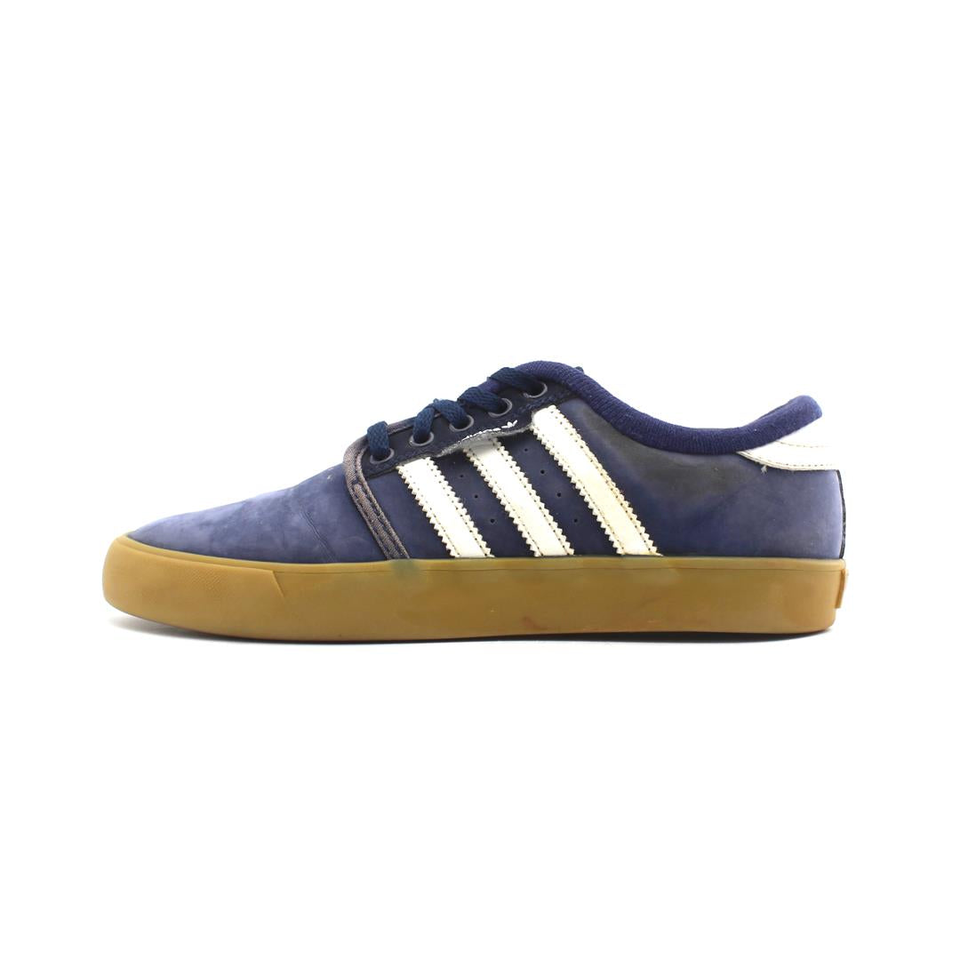 ADIDAS .