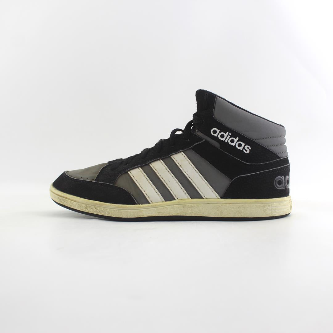 ADIDAS .