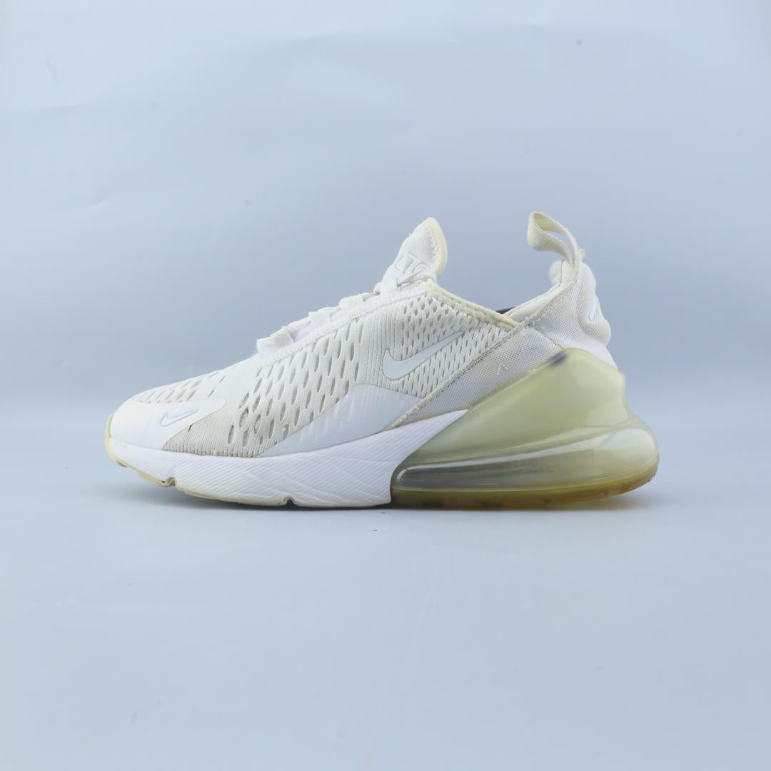 NIKE AIR MAX 270