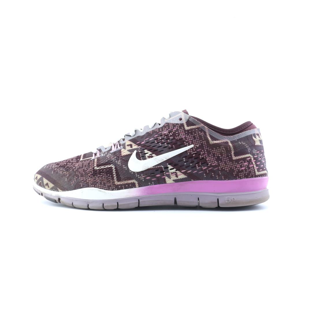 NIKE FREE TR FIT 4