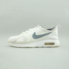 NIKE AIR MAX TAVAS