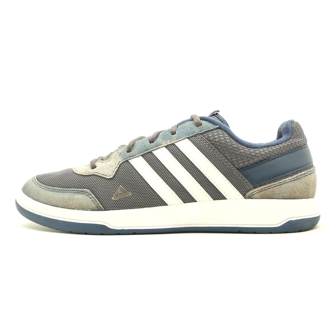 ADIDAS .