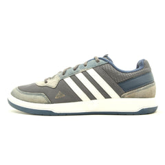 ADIDAS .