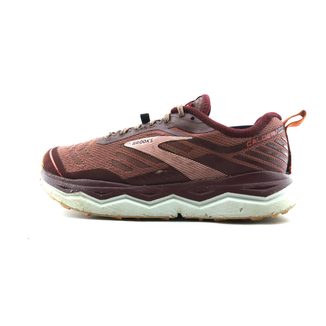 BROOKS CALDERA 4