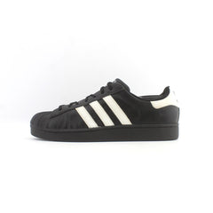ADIDAS .