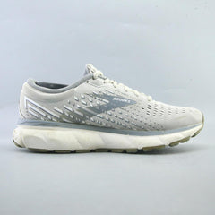 BROOKS GHOST 13