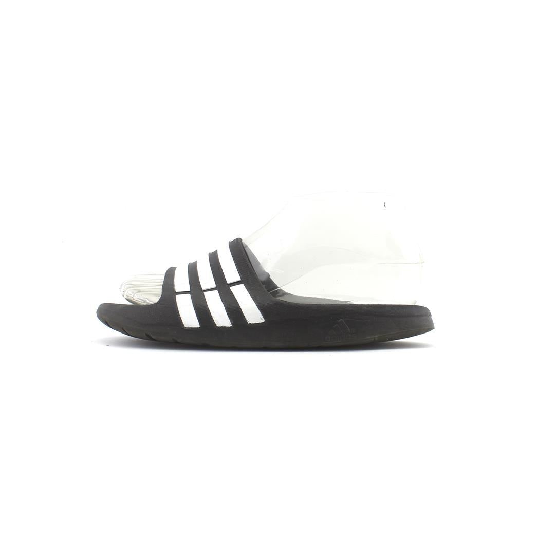 ADIDAS .