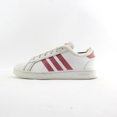 ADIDAS .