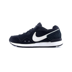NIKE VENTURE RUNNER