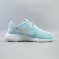 NIKE ROSHE ONE
