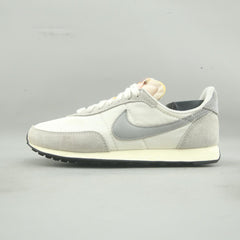 NIKE WAFFLE TRAINER 2