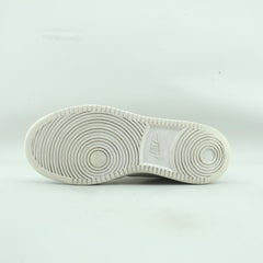 NIKE  EBERNON LOW