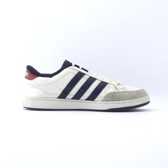 ADIDAS .