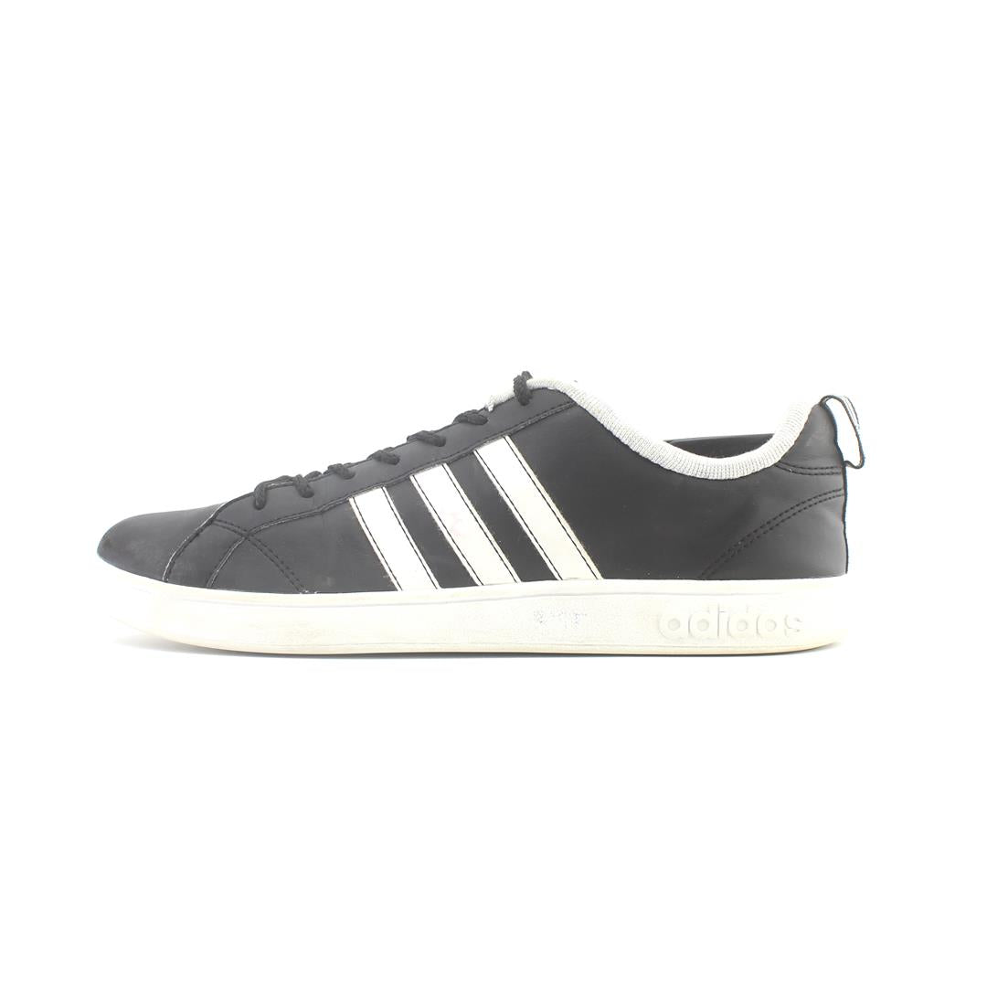 ADIDAS .