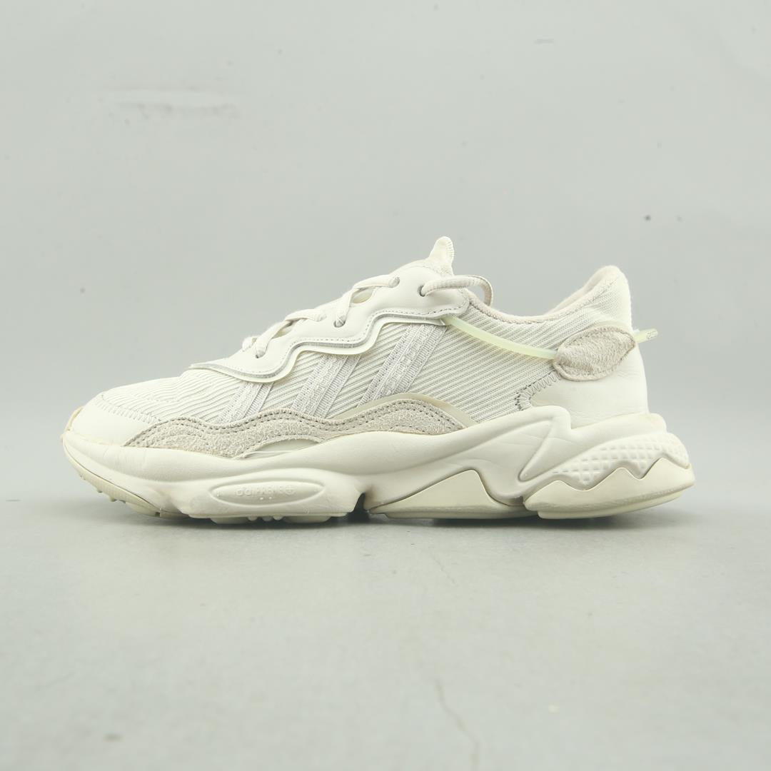 ADIDAS OZWEEGO