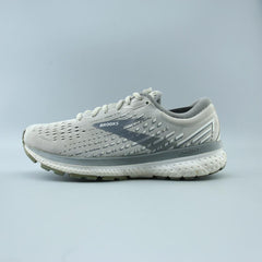 BROOKS GHOST 13
