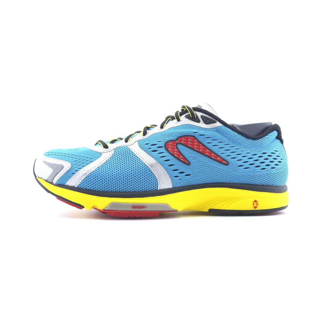 NEWTON GRAVITY 4