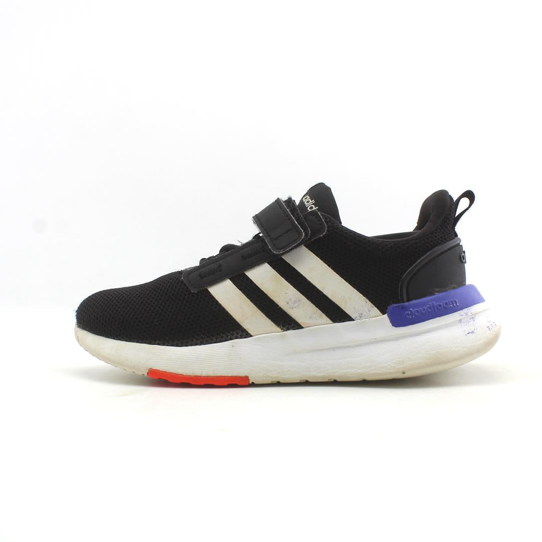 ADIDAS .