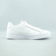 NIKE COURT ROYALE AC