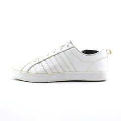 ADIDAS .