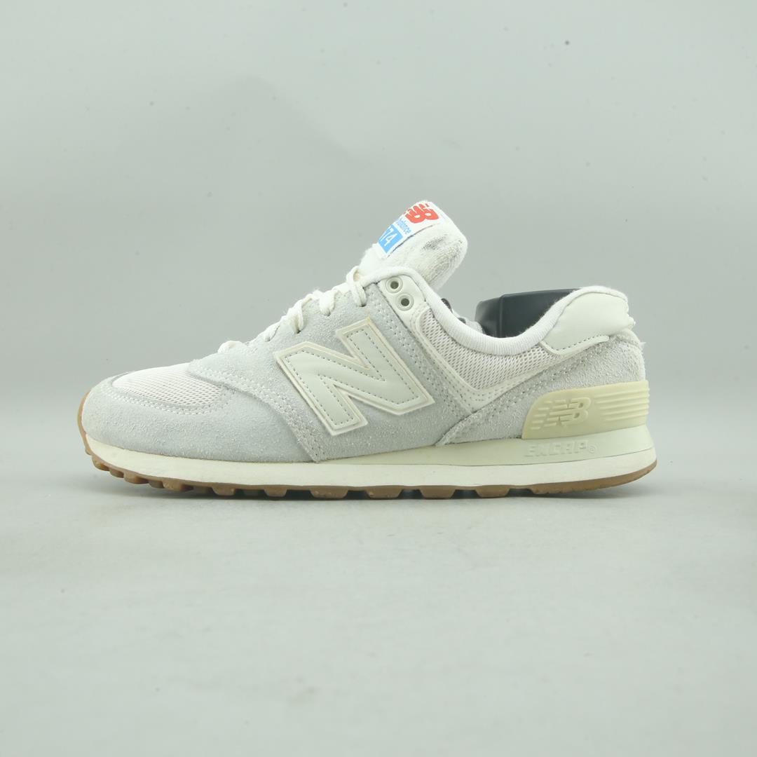 NEW BALANCE 574