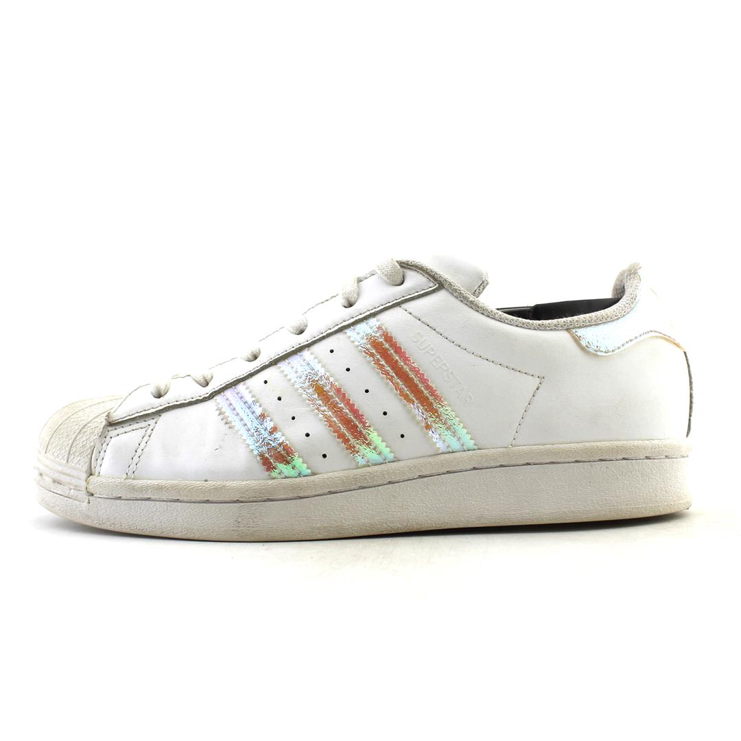 ADIDAS .