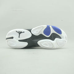 JORDAN MAX AURA 4