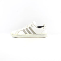 ADIDAS .