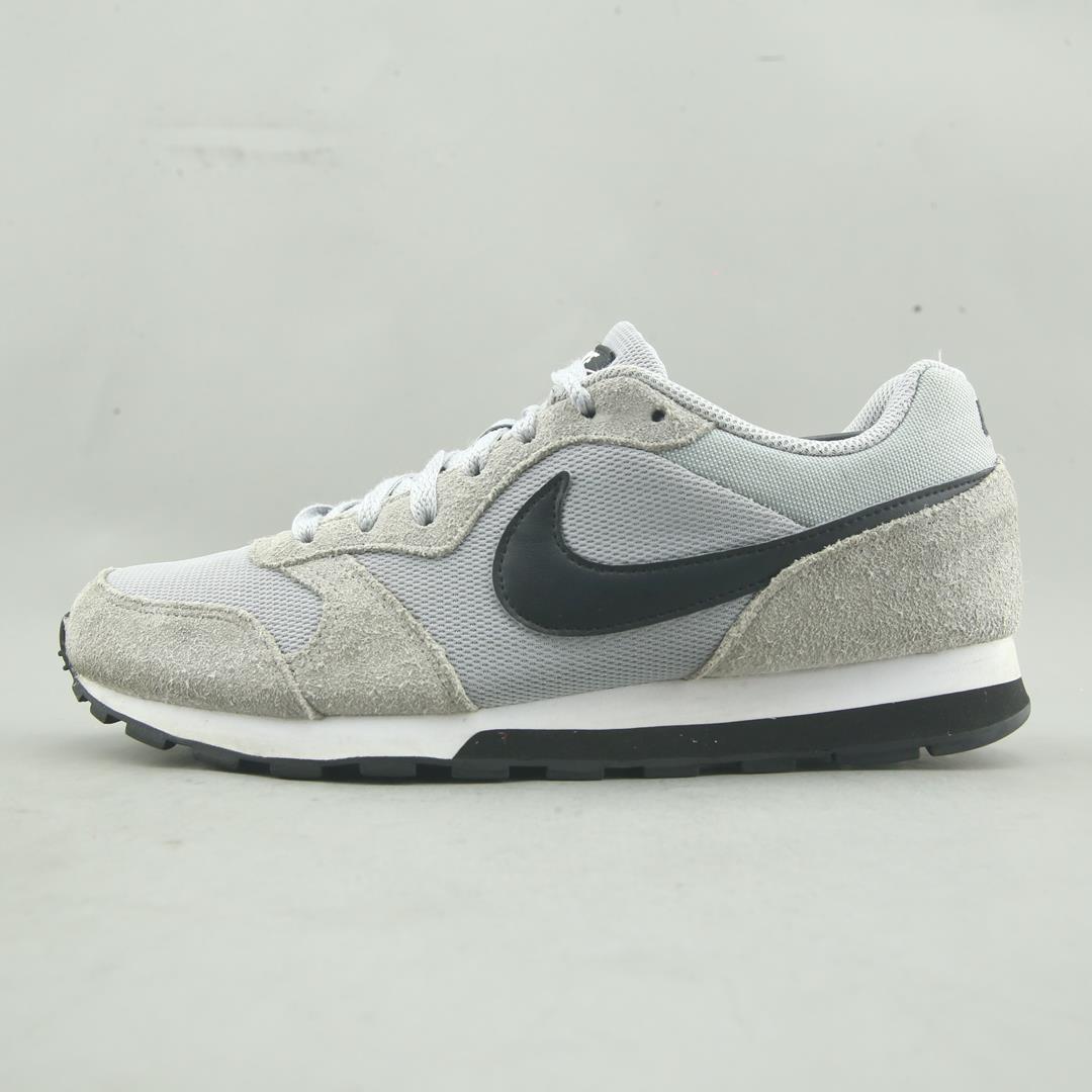 NIKE MD RUNNER 2