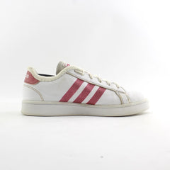 ADIDAS .