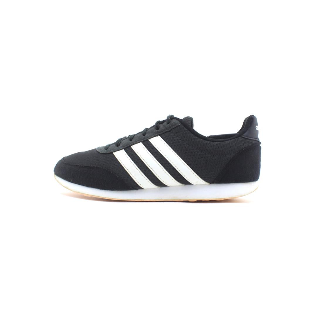 ADIDAS .