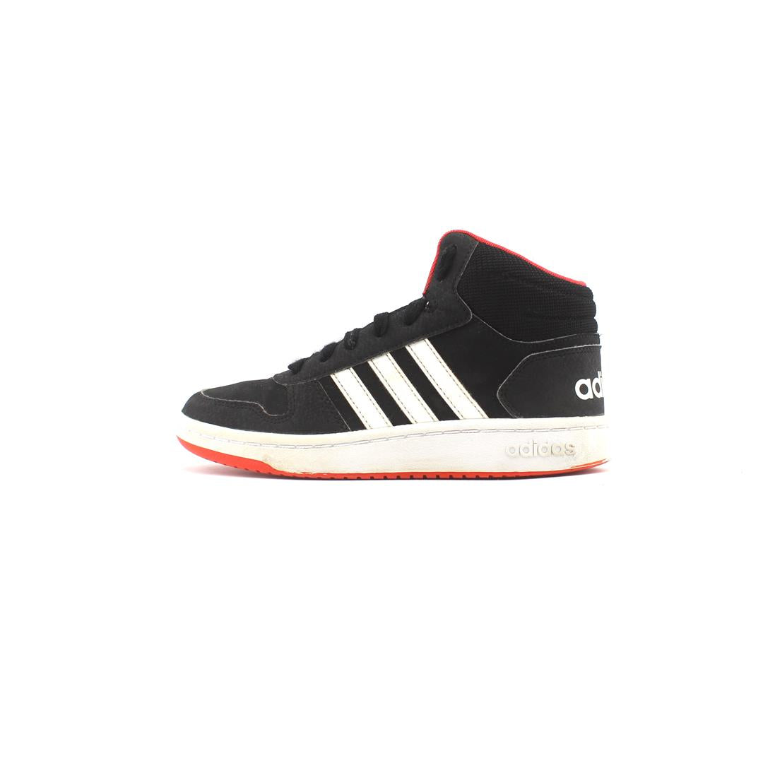 ADIDAS .