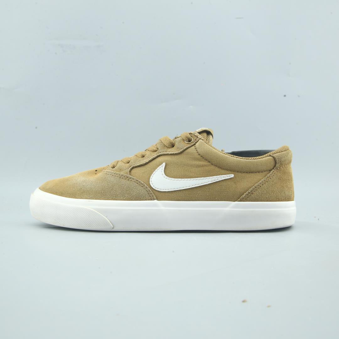 NIKE SB CHRON SOLARSOFT