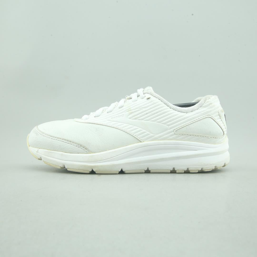 BROOKS ADDICTION WALKER
