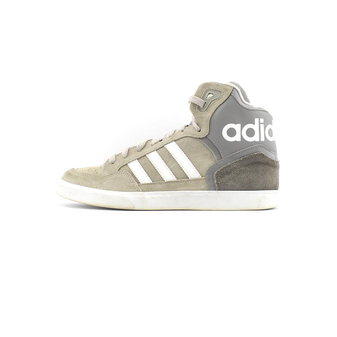 ADIDAS .