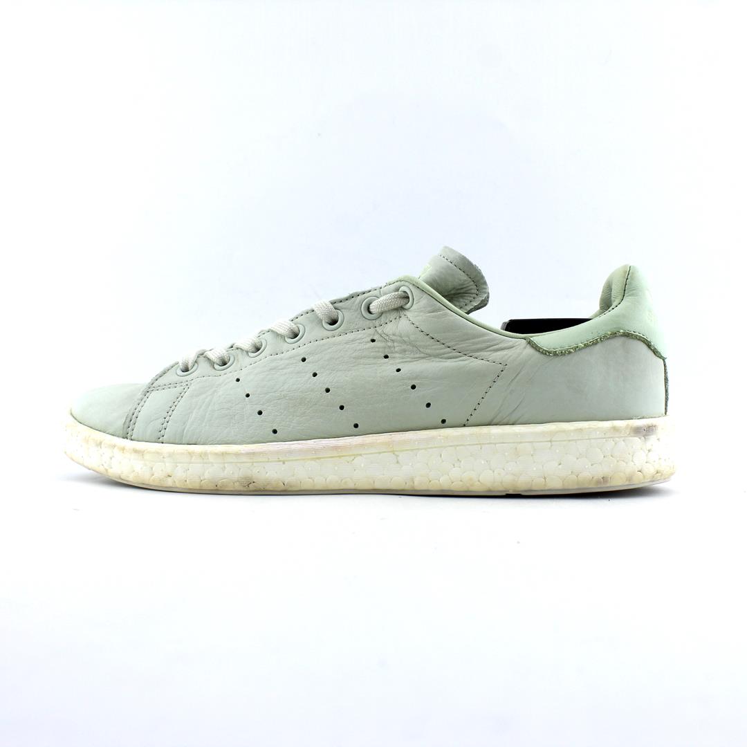 ADIDAS BOOST