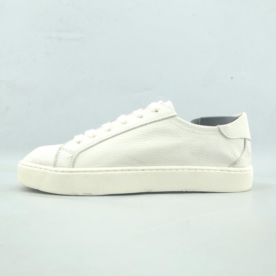 ZARA. .