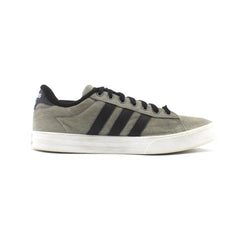 ADIDAS .