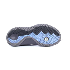 NIKE  KYRIE FLYTRAP