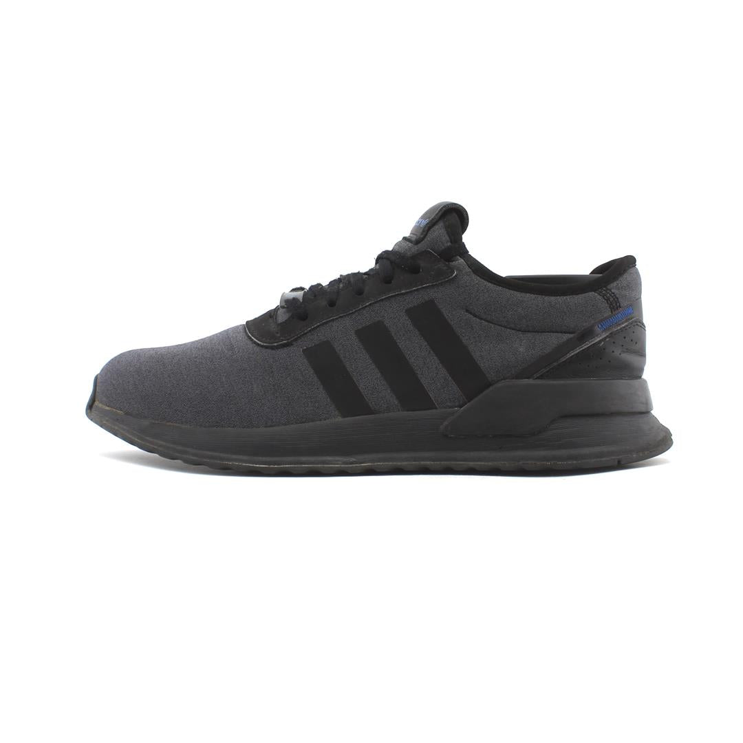 ADIDAS .