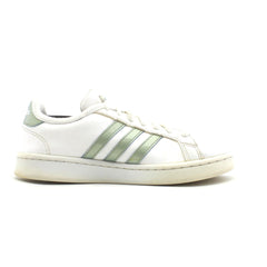 ADIDAS .