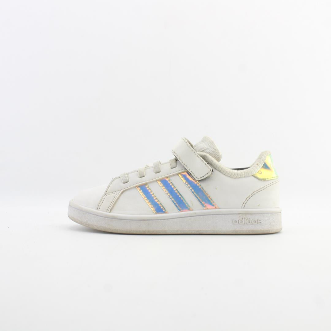 ADIDAS .