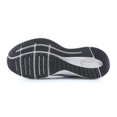 NIKE QUEST 3
