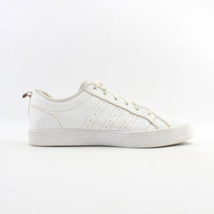 ADIDAS .