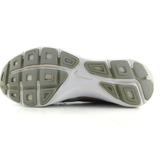NIKE REVOLUTION 3