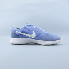 NIKE REVOLUTION 3