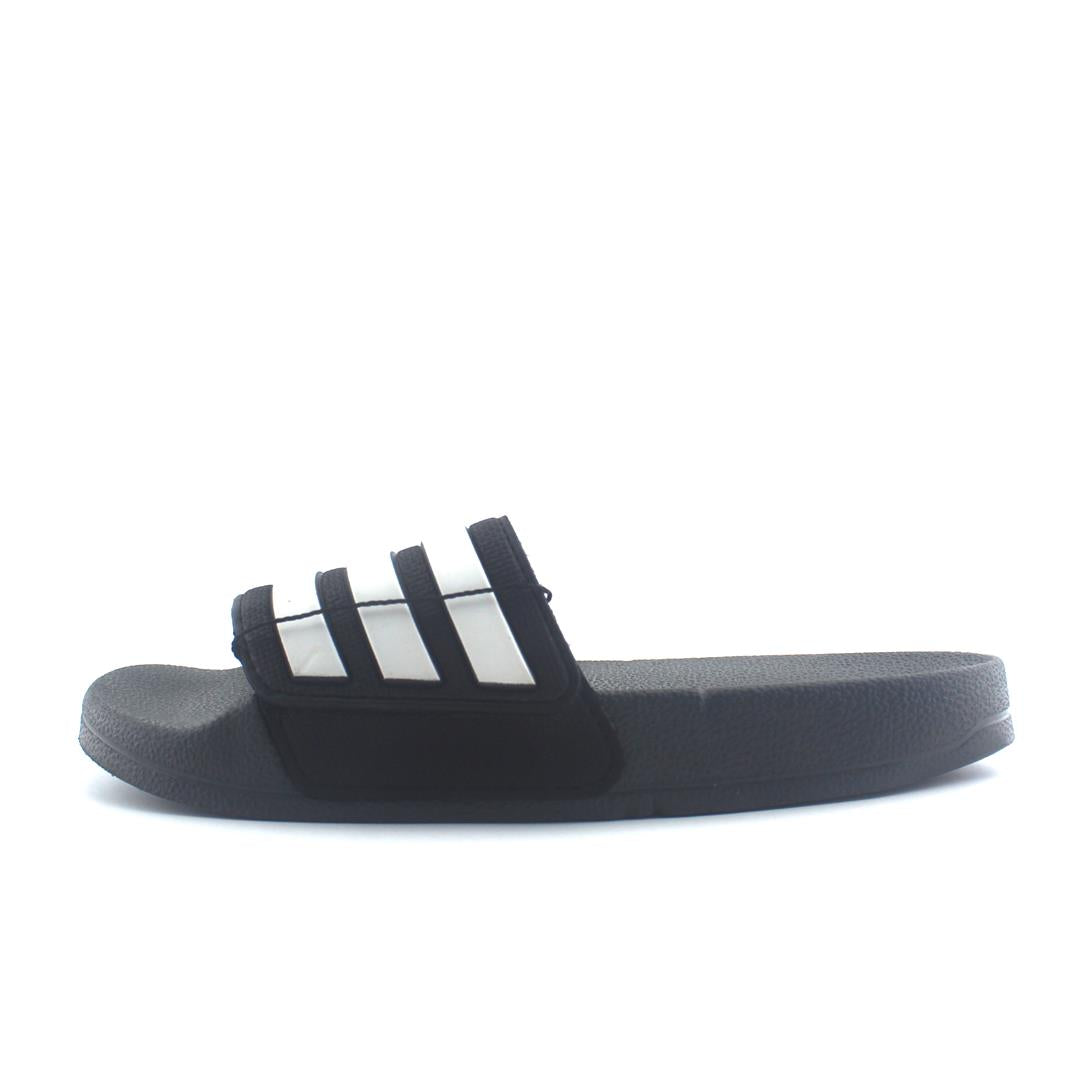 ADIDAS .