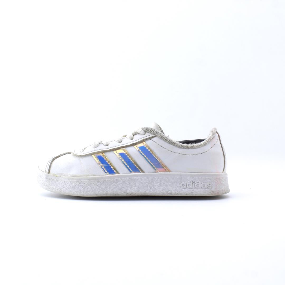 ADIDAS .
